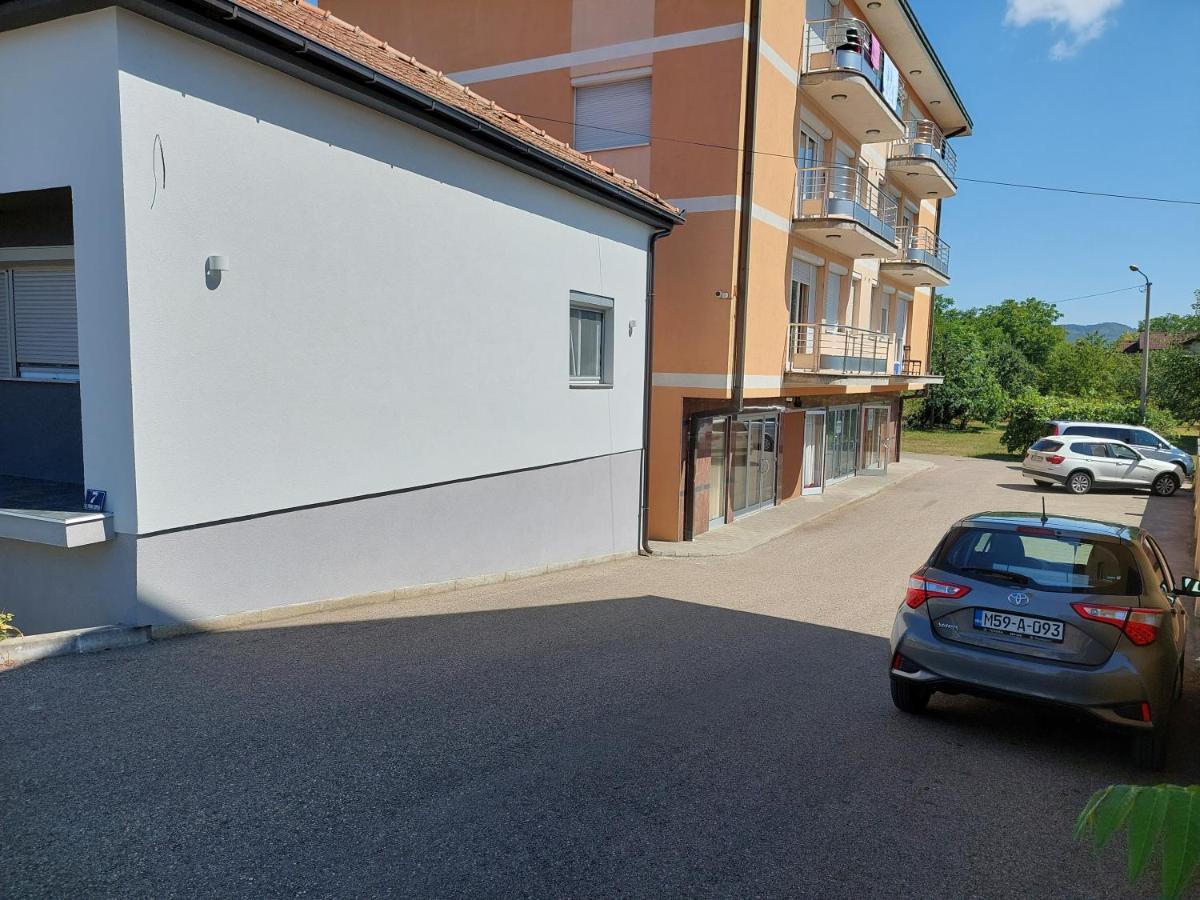 Aleksandar Banja Luka Esterno foto