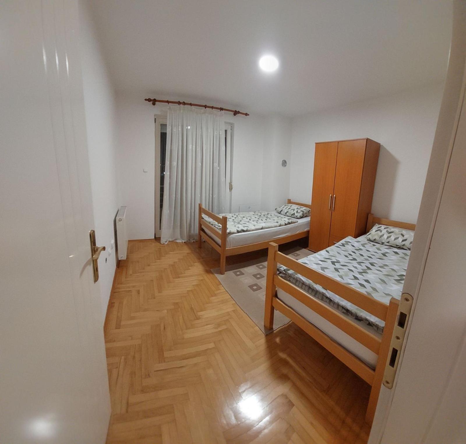 Aleksandar Banja Luka Esterno foto